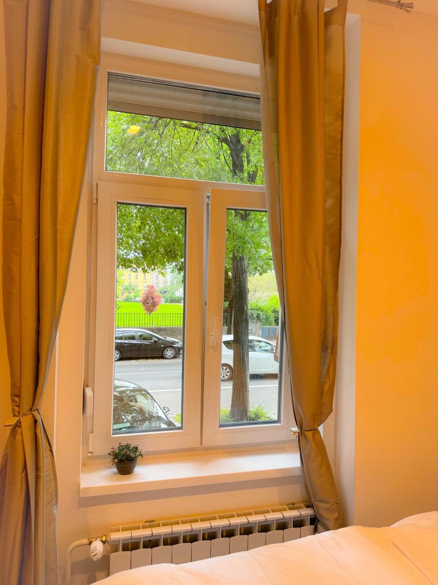 Apartman No. 2 Zagreb Bagian luar foto